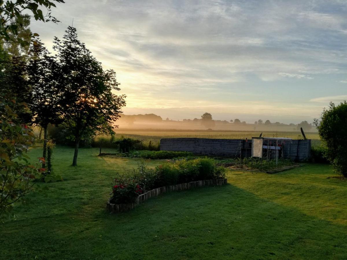 Bed and Breakfast Le Charbonnet Anzy-le-Duc Exteriér fotografie